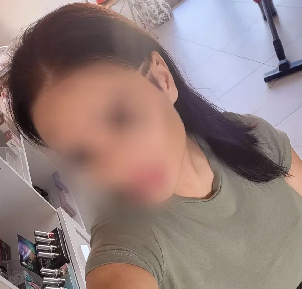 Emily, 29