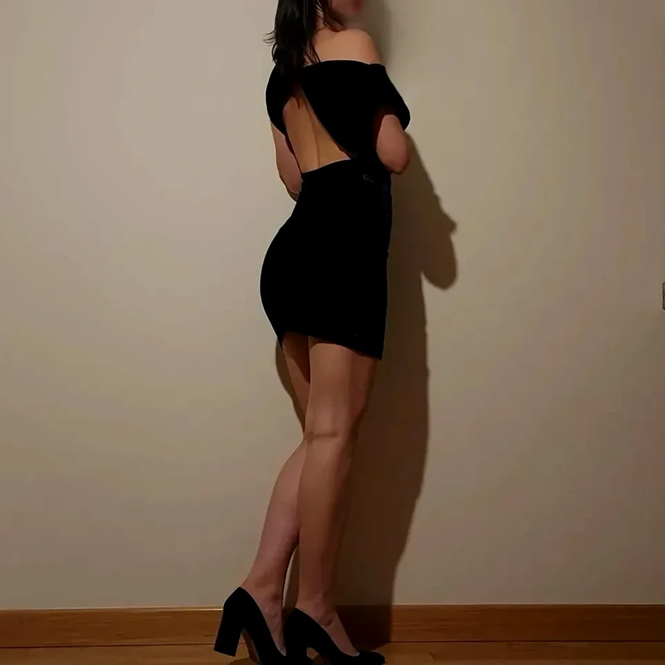 Laura, 29